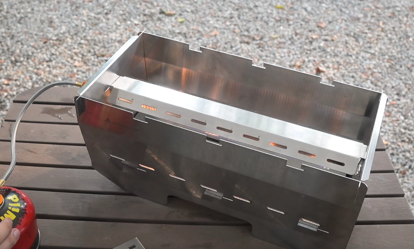 Роль нержавеющей стали в производстве высококачественных кемпинговых грилей Роль нержавеющей стали в производстве высококачественных кемпинговых грилей